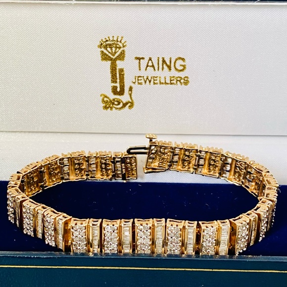 6.44 cttws GENUINE DIAMOND 10K GOLD BRACELET - Picture 4 of 16